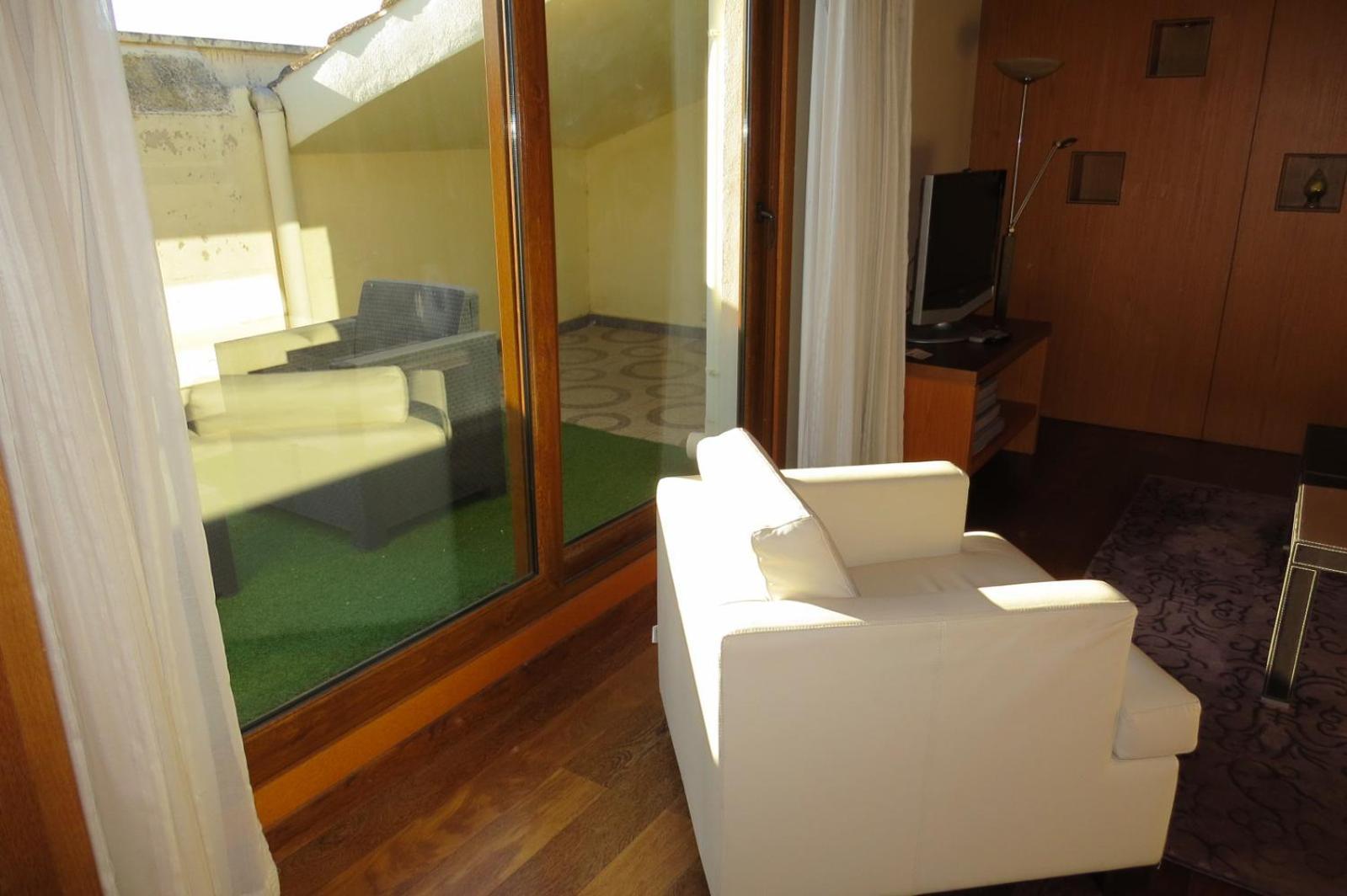 Hotel Rios San Adrián エクステリア 写真