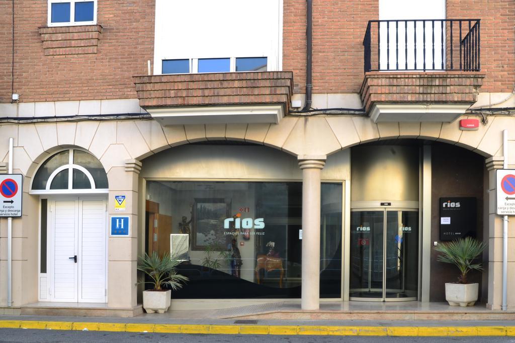Hotel Rios San Adrián エクステリア 写真